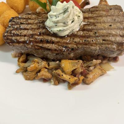Rumpsteak Von Der Deutschen Farse Gross
